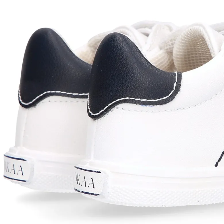 Deportiva niño OKAA FLEX sin cordones en color Blanco.