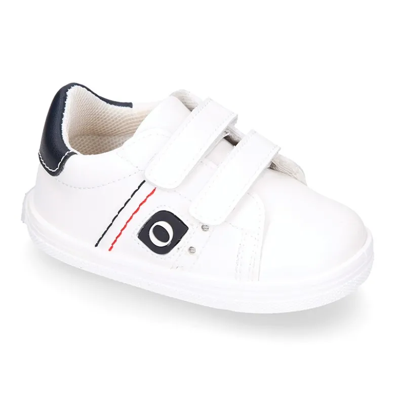 Deportiva niño OKAA FLEX sin cordones en color Blanco.