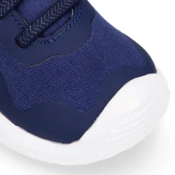 Deportiva niños BAREFOOT Baby free con cordones elásticos.