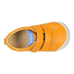 Deportiva niños colegial Blanditos by Crio’s sin cordones en piel yema.