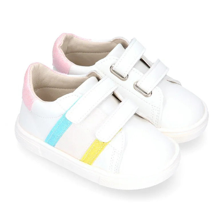 Deportiva niños Okaa Flex rayas laterales de colores. Modelo RESPETUOSO.