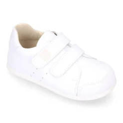 Deportiva niños respetuosa Okaa Flex en piel en colores.