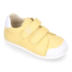 Deportiva niños respetuosa Okaa Flex en piel en colores.