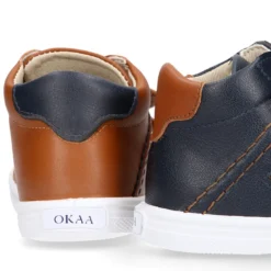 Deportiva niños tipo botita de Okaa Flex. Modelo RESPETUOSO.
