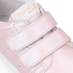 Deportivas niños Blanditos by Crio´s París sin cordones en piel laminada.