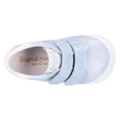 Deportivas niños Blanditos by Crio´s París sin cordones en piel laminada.