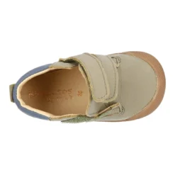 Deportivas niños tipo botitas de Blanditos by Crio´s en piel sin cordones.