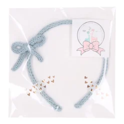 Diadema para el pelo de niña con lazo en lana de colores de primavera verano.