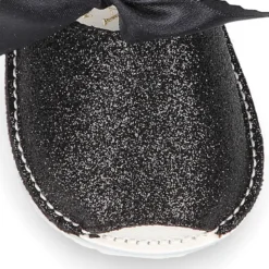 Menorquina bebé niña en piel NEGRO con brillos y LAZO.