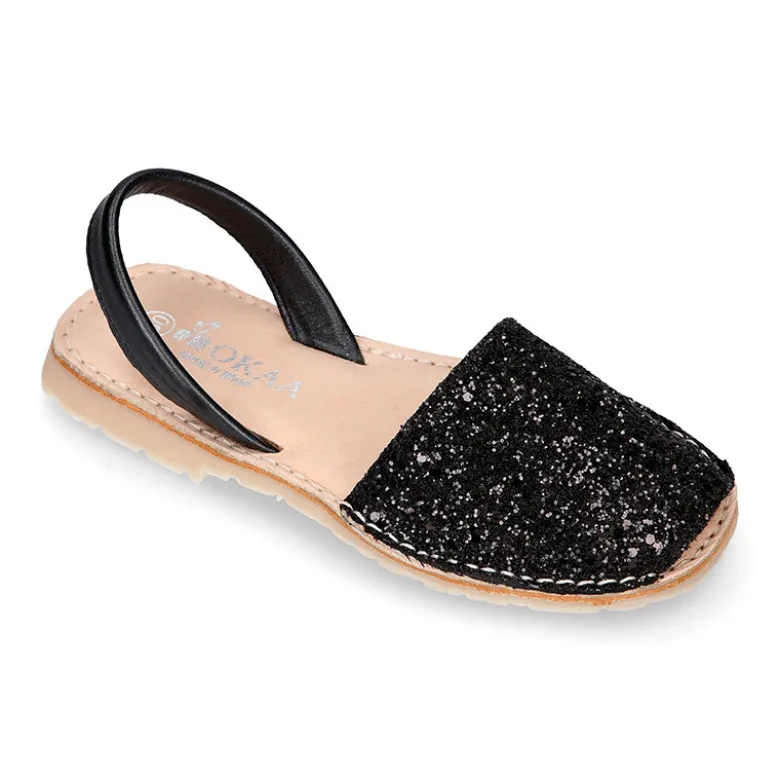 Menorquina niña con tira en piel EXTRA SUAVE con glitter.