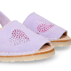 Menorquina niña Tira en piel ante lila con diseño con CORAZONES.