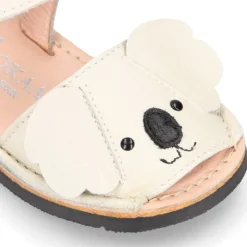 Menorquina niño KOALA en piel suave y suela flexible.