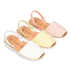 Menorquina tira en piel EXTRA SUAVE con glitter.