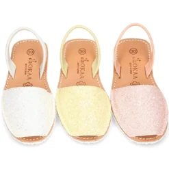 Menorquina tira en piel EXTRA SUAVE con glitter.