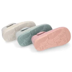 Mercedita bebé niña casa lona punto colores pasteles suela SUPER FLEXIBLE.