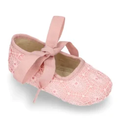 Mercedita BEBÉ NIÑA tipo angelito en algodón ENCAJE.