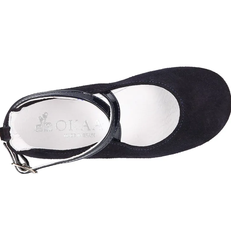Mercedita con tiras cruzadas en piel serraje con charol.