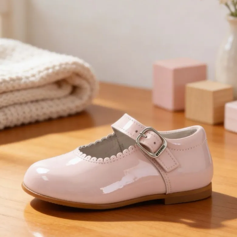 Mercedita de piel charol niña con hebilla – Colección ceremonia