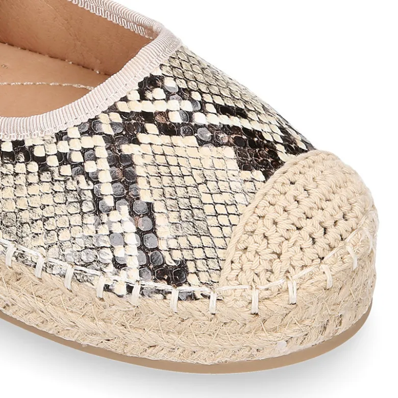 Mercedita mujer tipo alpargata con diseño SNAKE