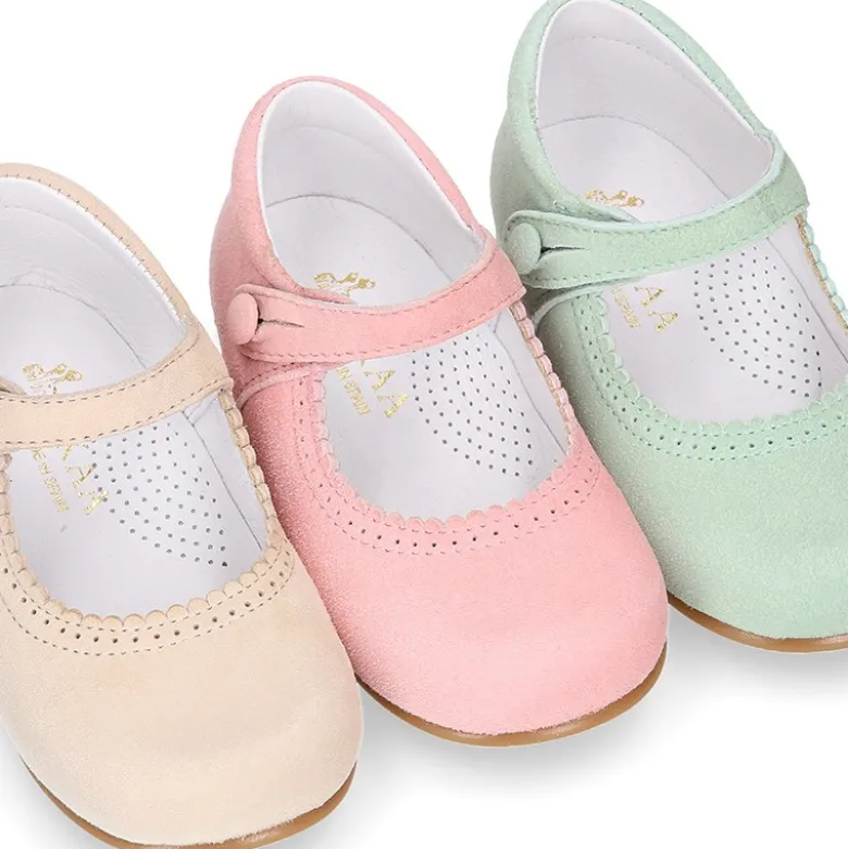 Mercedita niña clásica con botón en piel ante en colores de MODA.