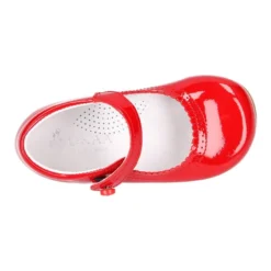 Mercedita niña clásica escotada con botón en piel charol ROJO.