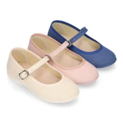 Mercedita niña con cierre hebilla en LINO.