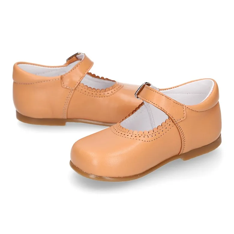 Mercedita niña con hebilla en piel napa CAMEL.