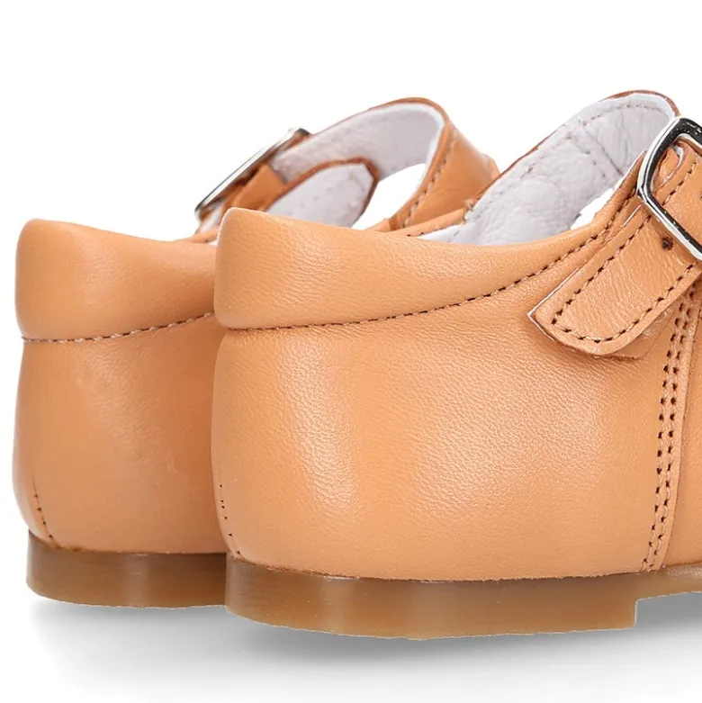 Mercedita niña con hebilla en piel napa CAMEL.
