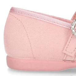 Mercedita niña con hebilla tipo DIAMANTES en Serratex.