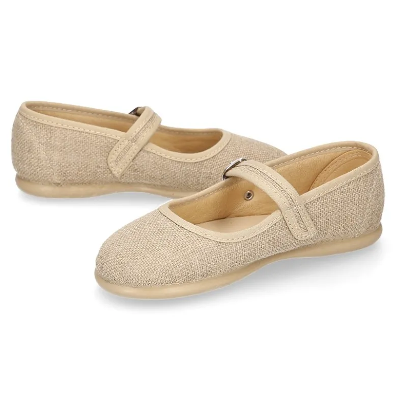 Mercedita niña estilizada en LINO NATURAL.