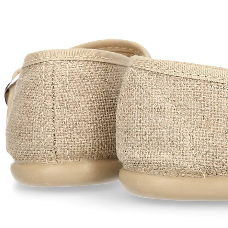 Mercedita niña estilizada en LINO NATURAL.