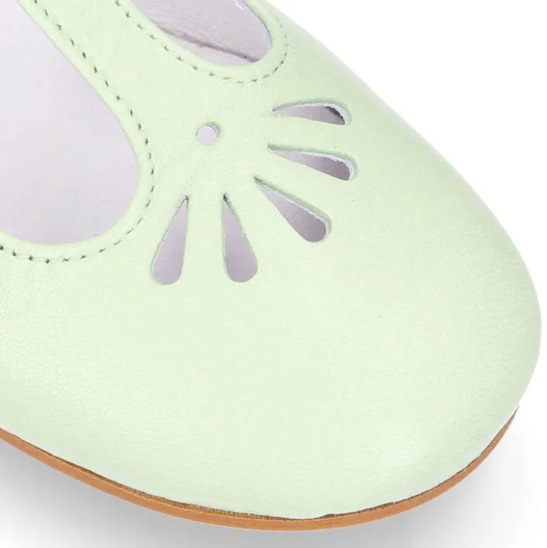 Mercedita niña OKAA en forma de T con picados en piel en colores MODA.