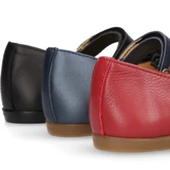 Mercedita niña tipo LUXURY COLLECTION con lazo con cristales en piel.