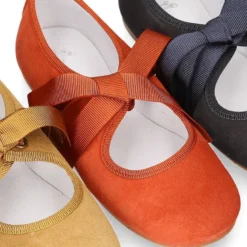 Mercedita o Bailarina tipo Angelito con lazo piel suave ante en colores Otoño.