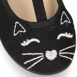 Merceditas niña en forma de T con diseño GATO en Serratex.
