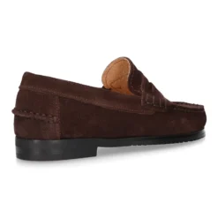 Mocasin clásico niños mayores antifaz suela gruesa en piel serraje.