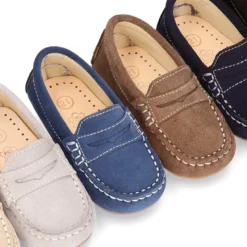 Mocasín Antifaz Peques piso conductor en serraje.