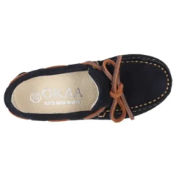Mocasín Clásico lazos en cuero piel serraje.