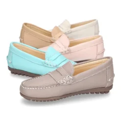 Mocasín con antifaz en piel EXTRA SUAVE y colores pasteles.