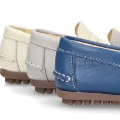 Mocasín con antifaz en piel NAPA SUAVE.