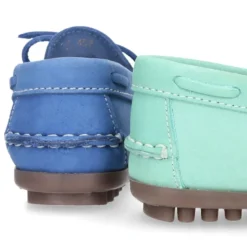 Mocasín con lazos en piel Nobuck para mayores piso conductor.