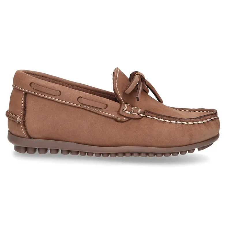 Mocasín con lazos en piel Nobuck para mayores piso conductor.