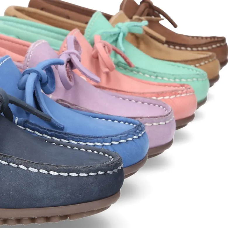 Mocasín con lazos en piel Nobuck para mayores piso conductor.