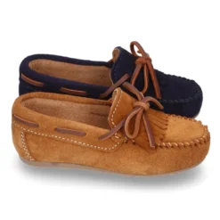 Mocasín lazos con FLECOS en piel serraje.