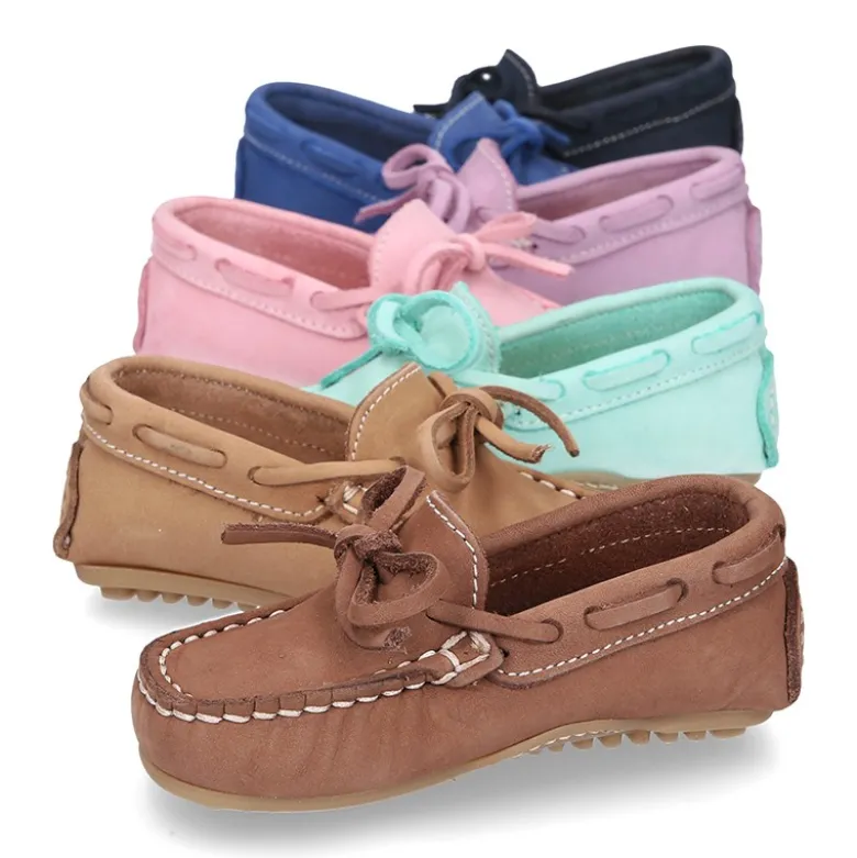 Mocasín lazos peques piso conductor en piel Nobuck.