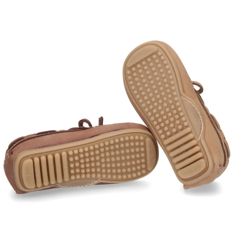 Mocasín lazos peques piso conductor en piel Nobuck.
