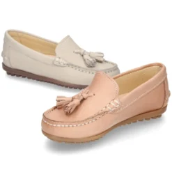 Mocasín mayores con borlas en piel EXTRA SUAVE en colores pasteles.