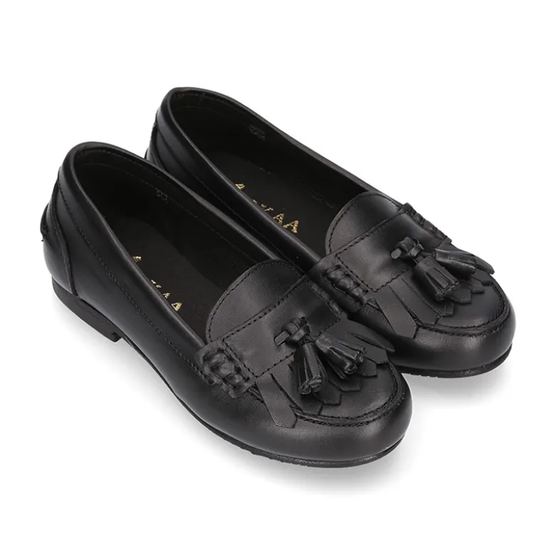 Mocasín NIÑA colegial con borlas y flecos en piel Boxcalf.