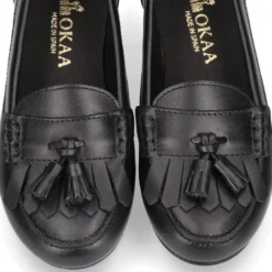 Mocasín NIÑA colegial con borlas y flecos en piel Boxcalf.