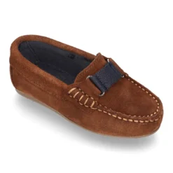 Mocasín Niño aplique CINTA contraste en piel serraje.